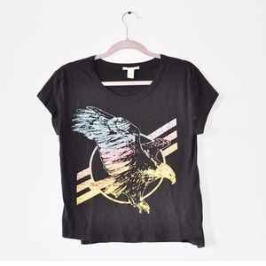 Graphic tee